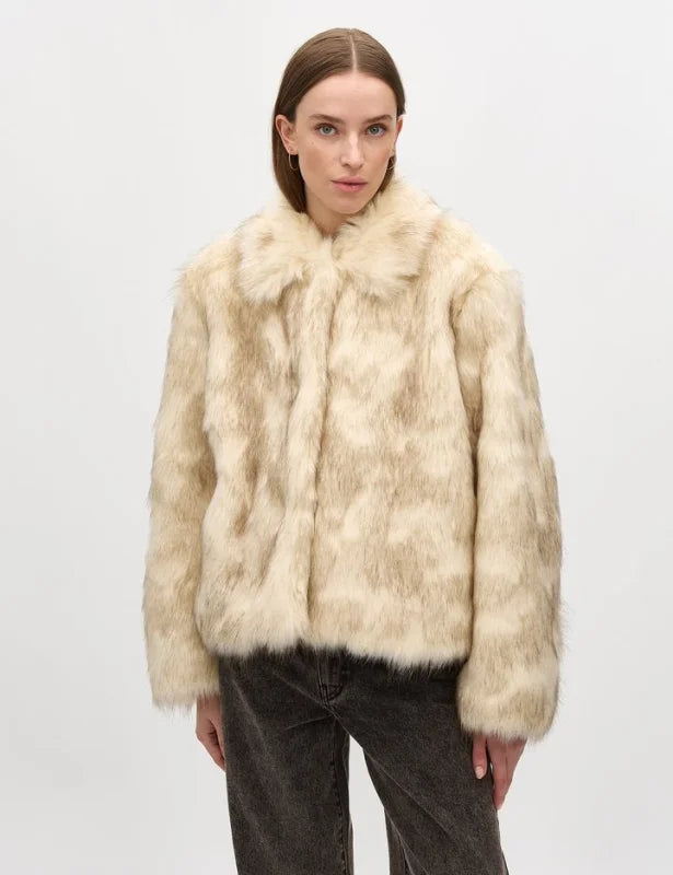 Corvia-M faux fur jacket beige - Jassen